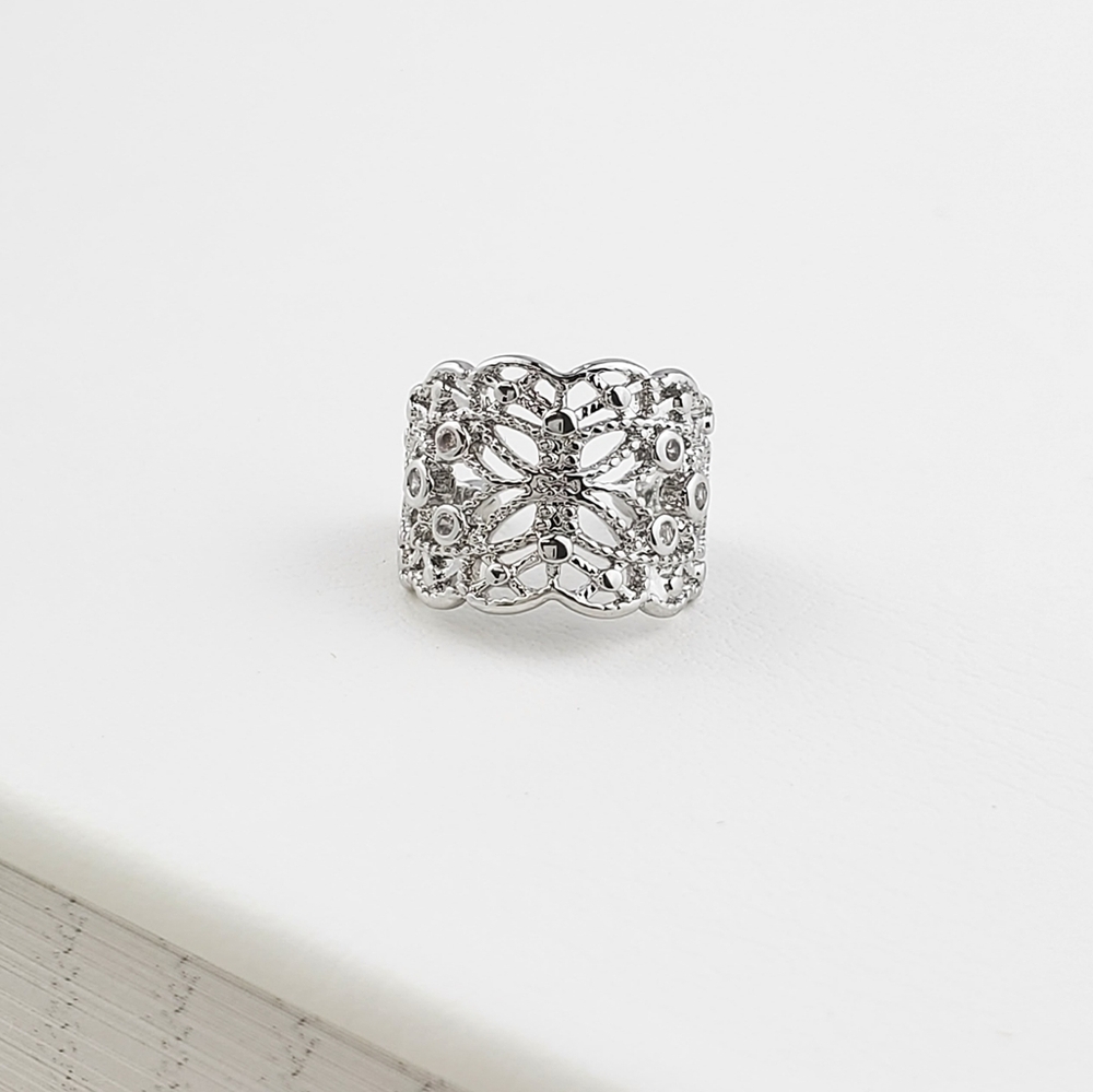 S2-S) Ear Cuff Set - Picture 4 of 8